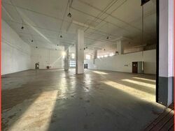 Benoi Road (D22), Warehouse #506922301